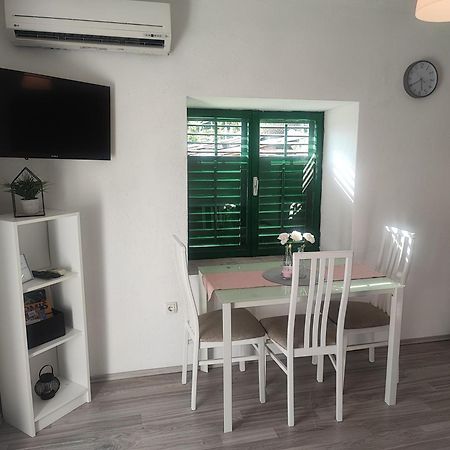 Apartment Mari Ostrvica エクステリア 写真