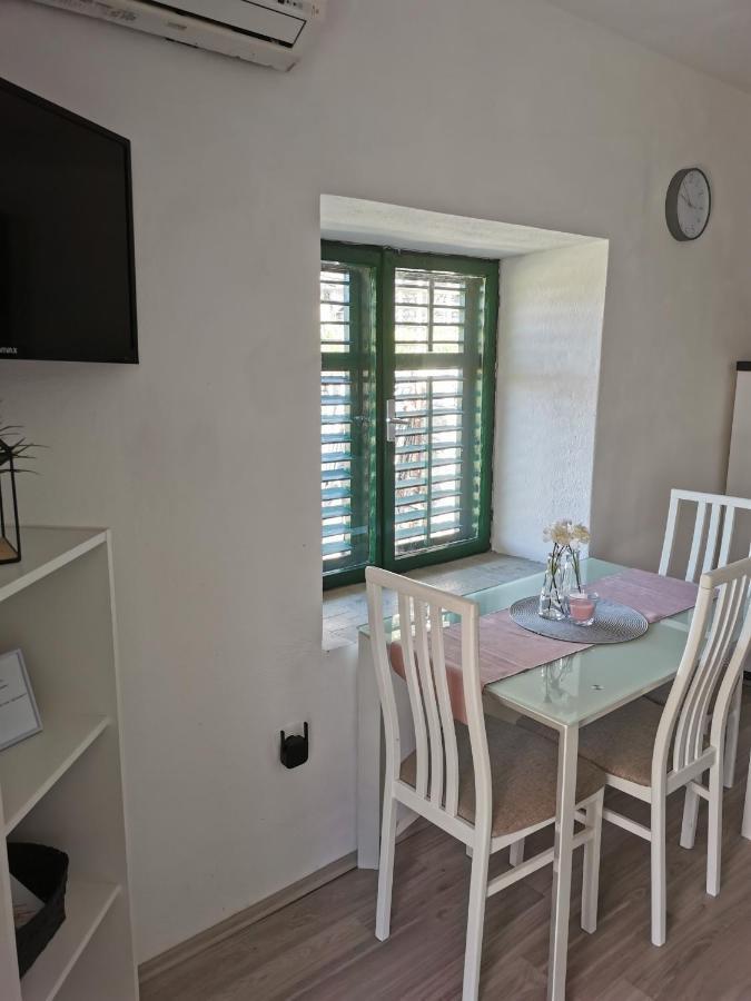 Apartment Mari Ostrvica エクステリア 写真