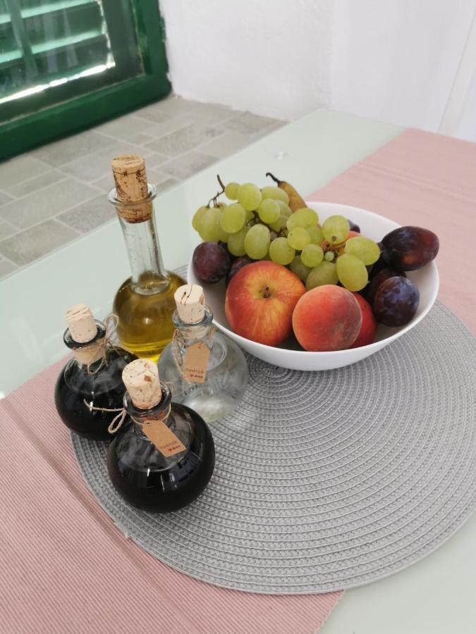 Apartment Mari Ostrvica エクステリア 写真